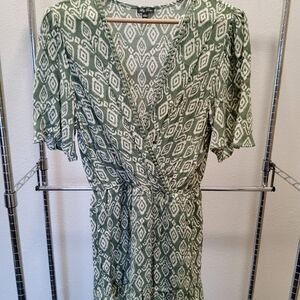 Lily Rose Olive and Cream Geometric Dress